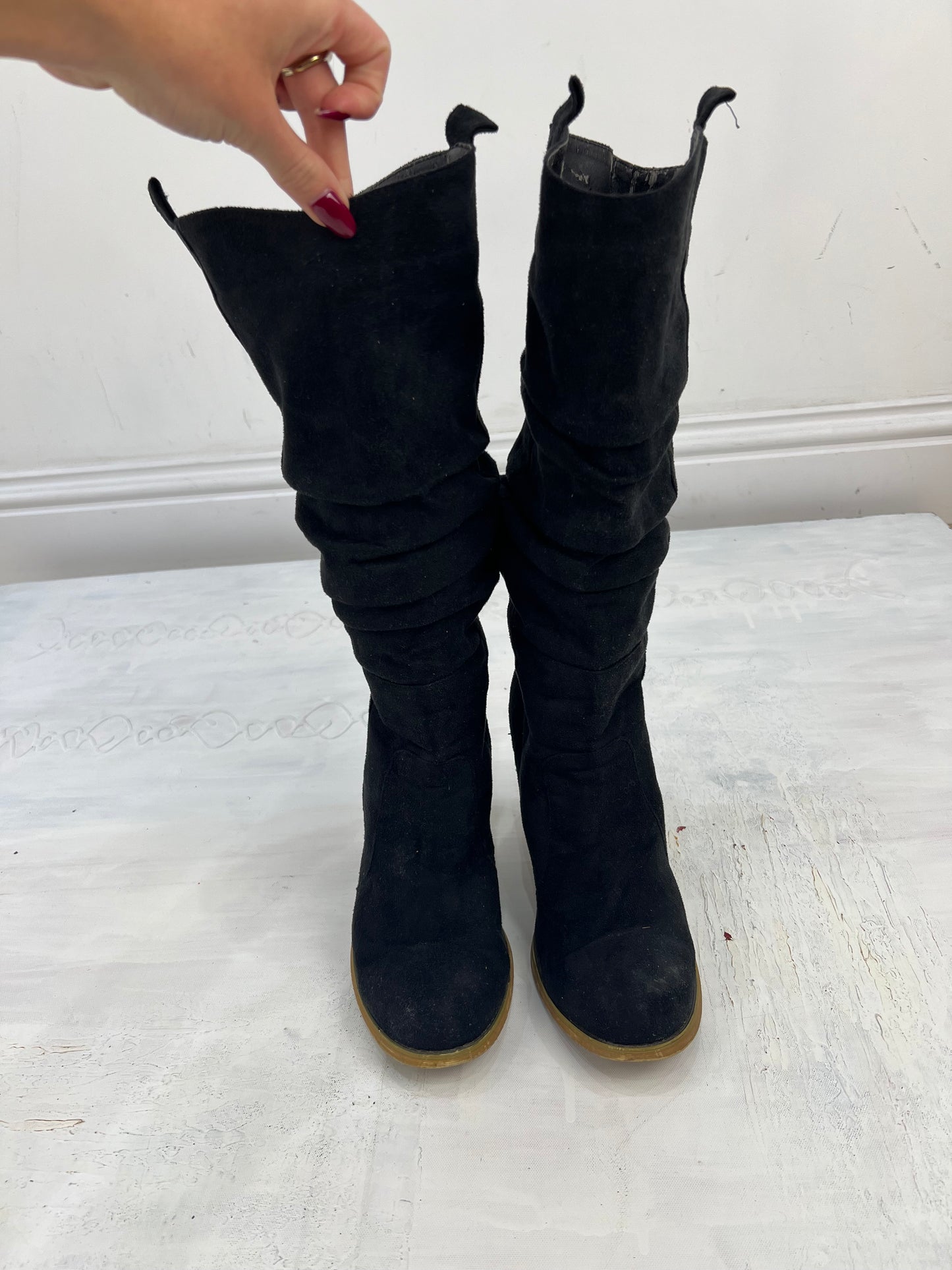 ⭐️ BEST PICKS | uk 7 black faux suede ruched boots