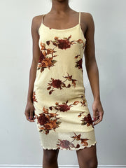 BEST PICKS | taille: S/M · couleur: beige · article: robe · détails: fleuri + surcouche + longueur mini