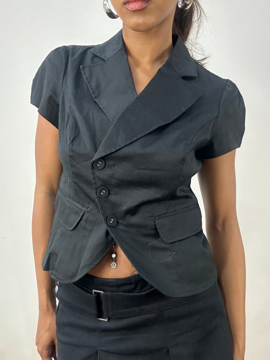 BEST PICKS | small black orsay cropped blazer top