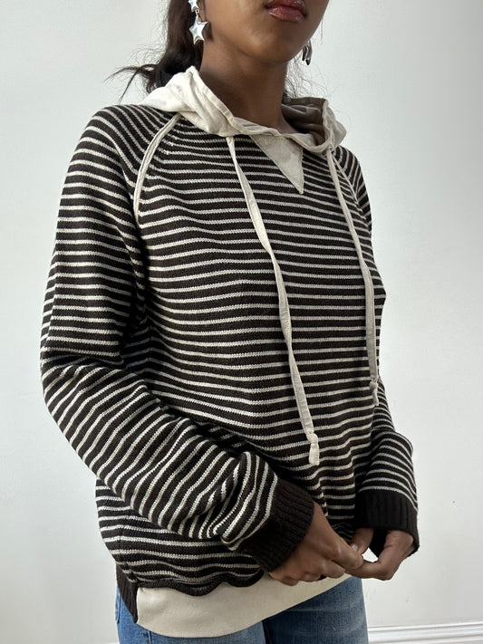 BEST PICKS | large brown and cream knit hoodie
