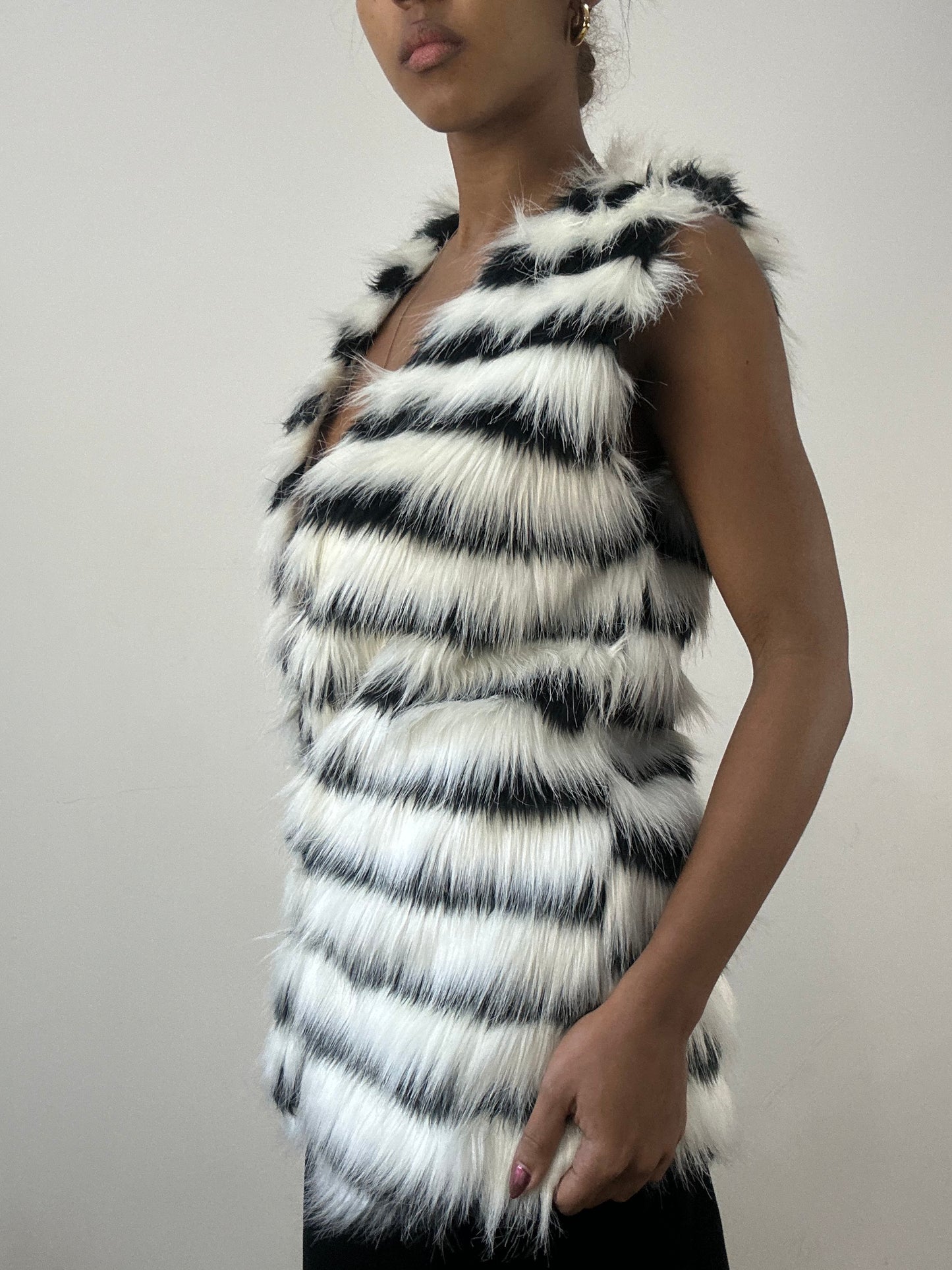 winter edit | medium white and black faux fur gilet