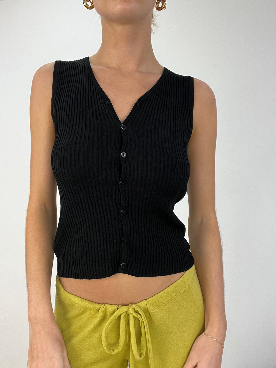WINTER TRENDS | talla: S · color: negro · prenda: top · detalles: canalé