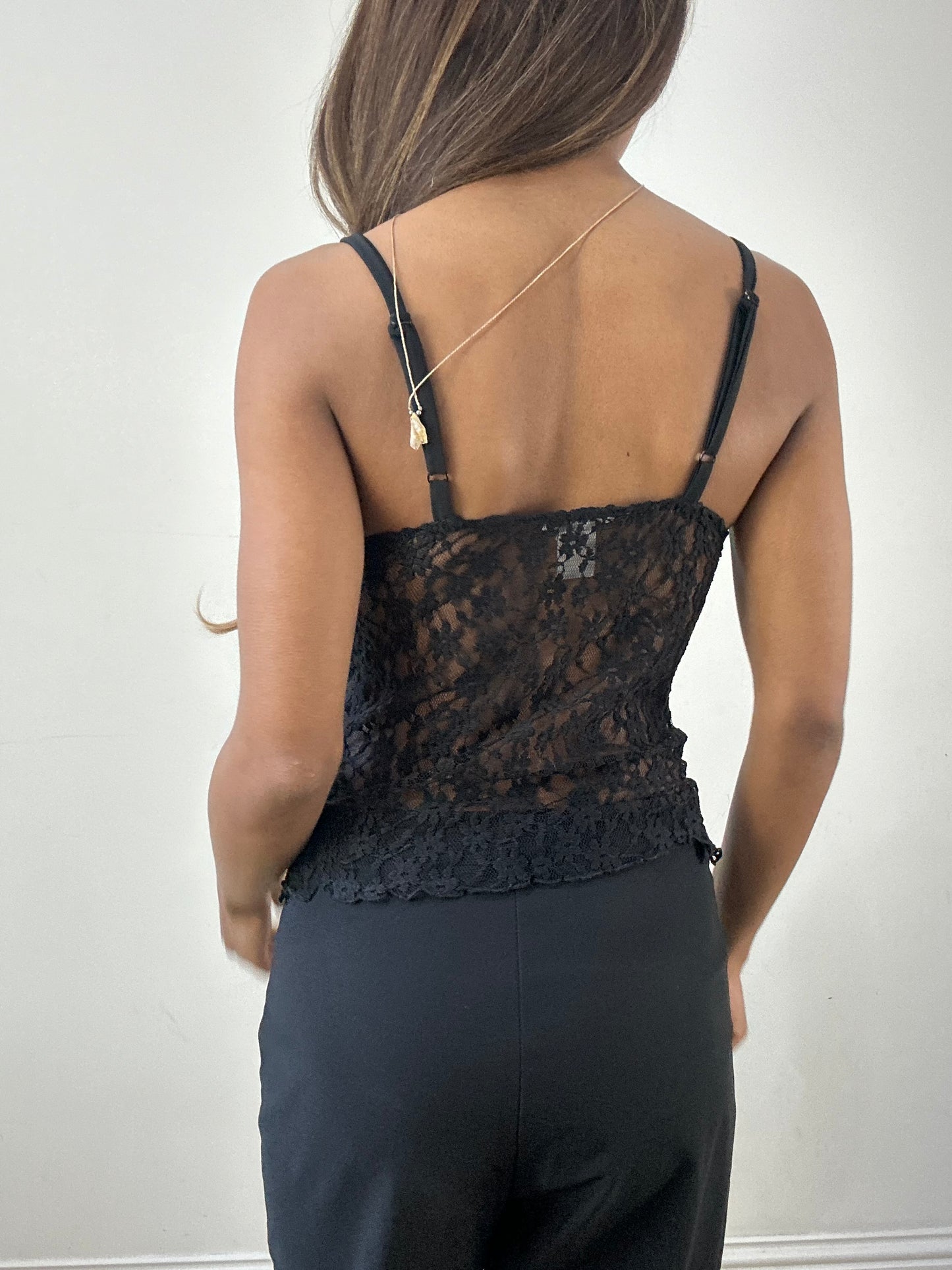#422 SAMPLE SALE | medium aria cami in black sample
