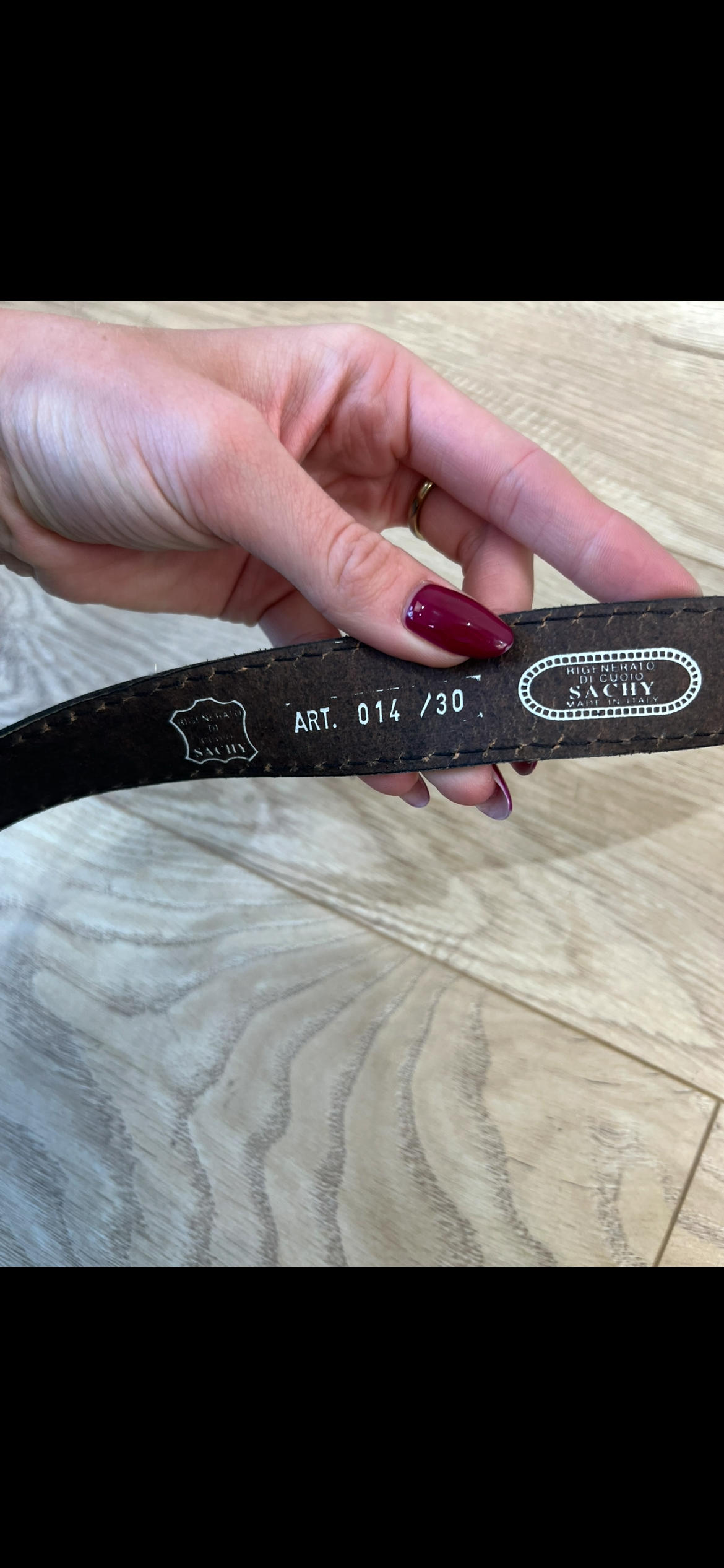 vintage edit thirteen | black textured real leather belt