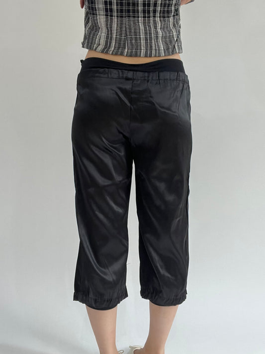 ‼️ |  black silky capris