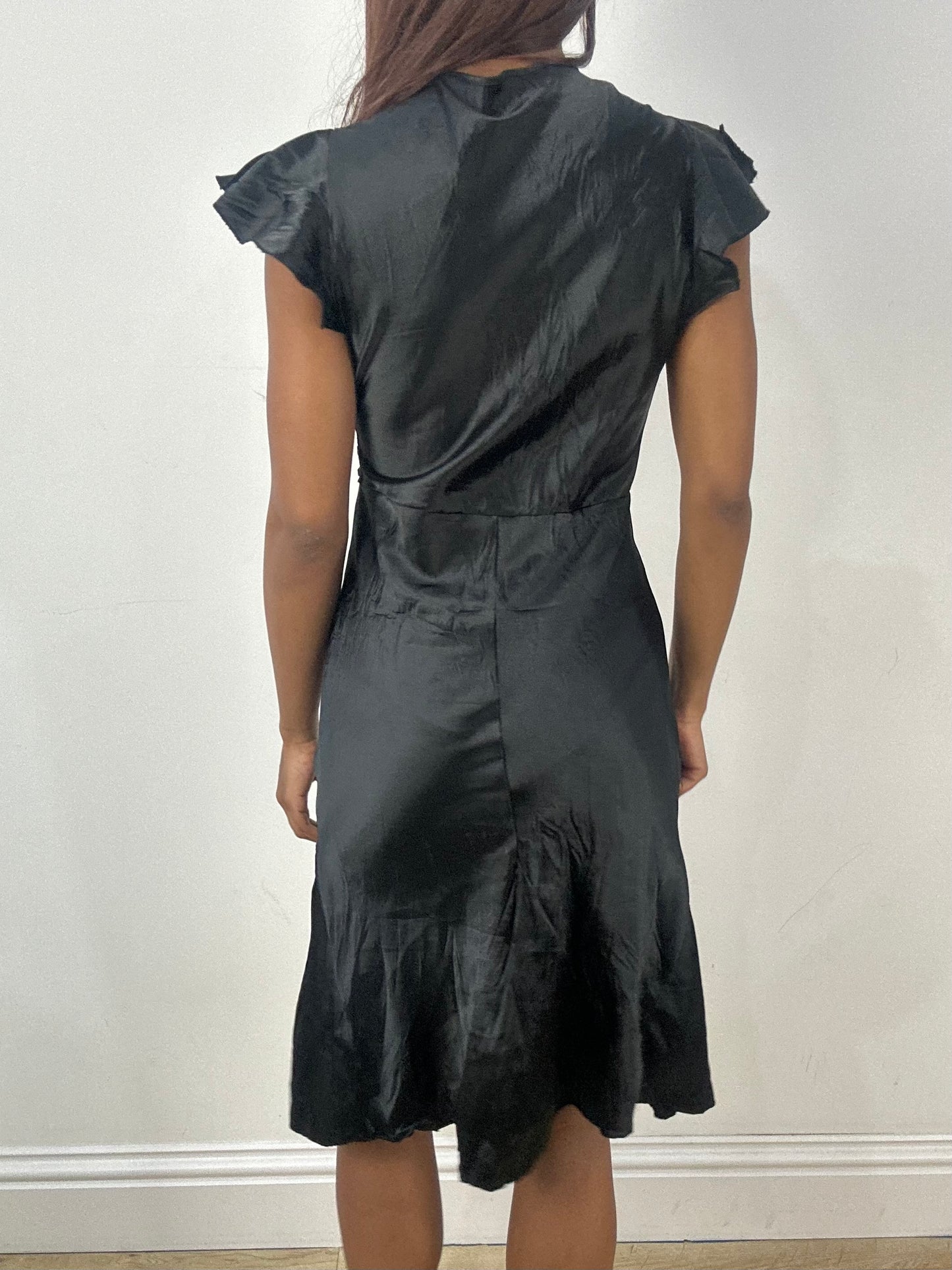 BEST PICKS | small satin style midi dress with lace trim