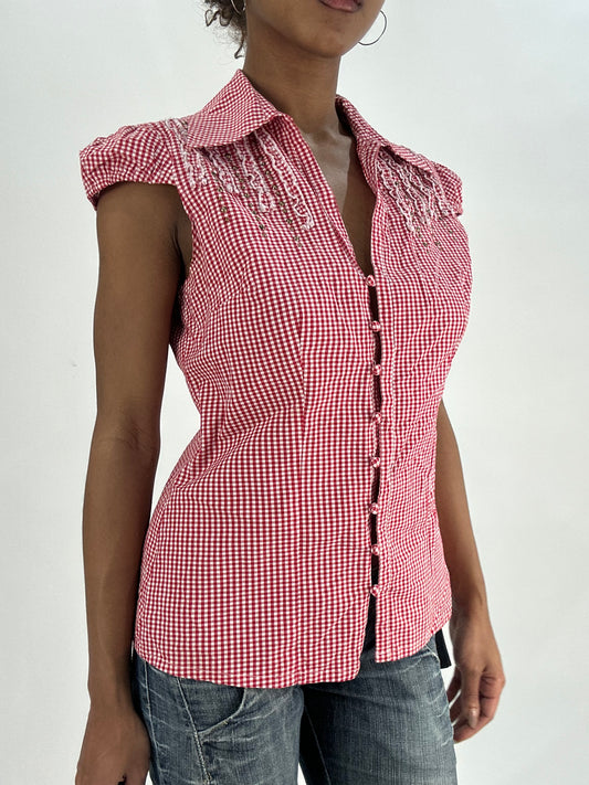 BEST PICKS | medium red checkered short sleeve top
