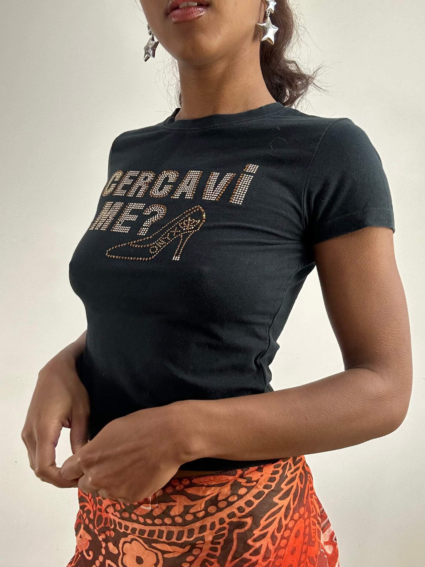 BEST PICKS | small black t-shirt with gold rhinestone detailing