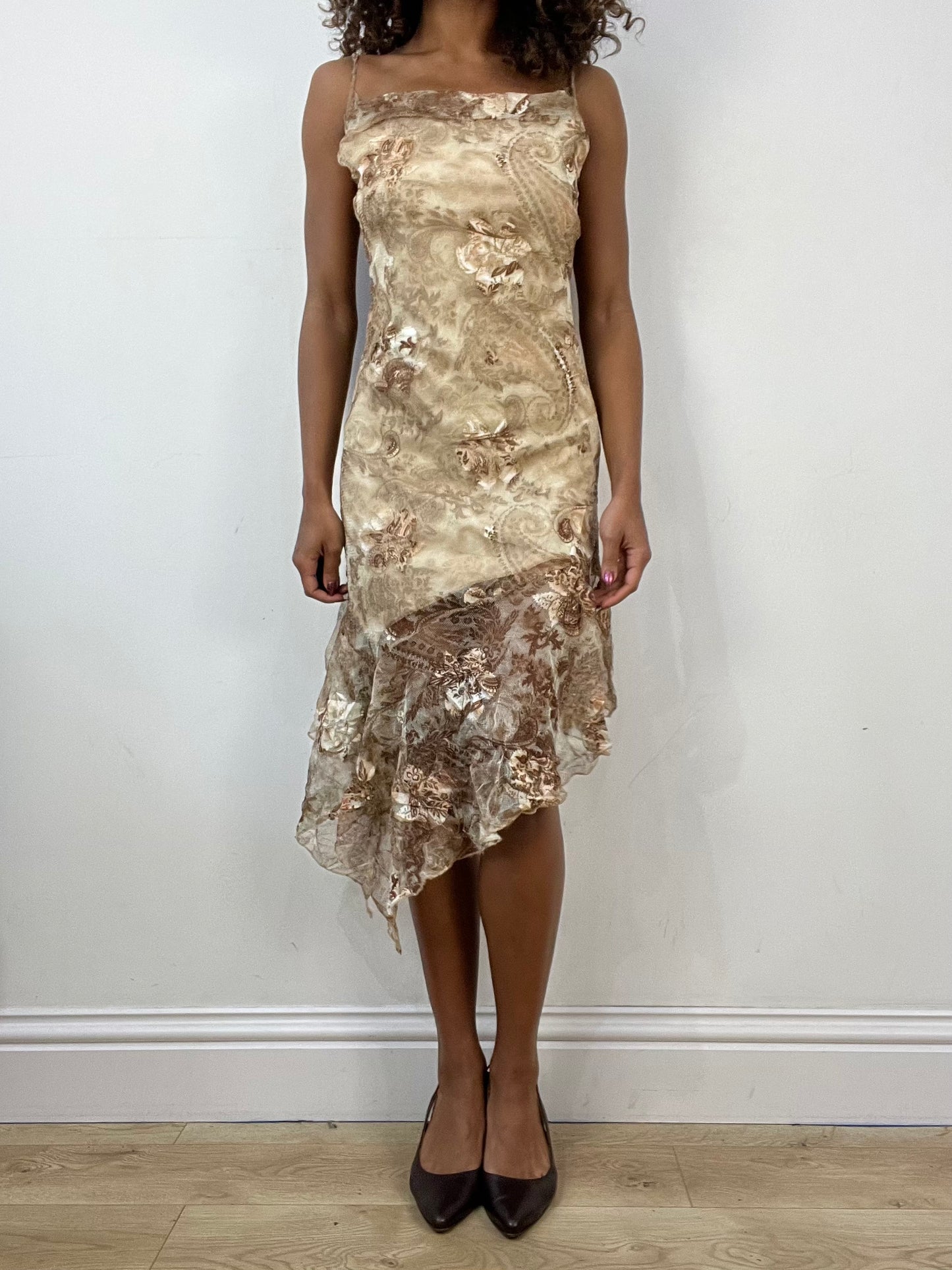 vintage edit thirty-four | small beige floral midi dress