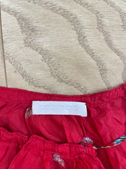VINTAGE PICKS | medium red high neck top with paisley print