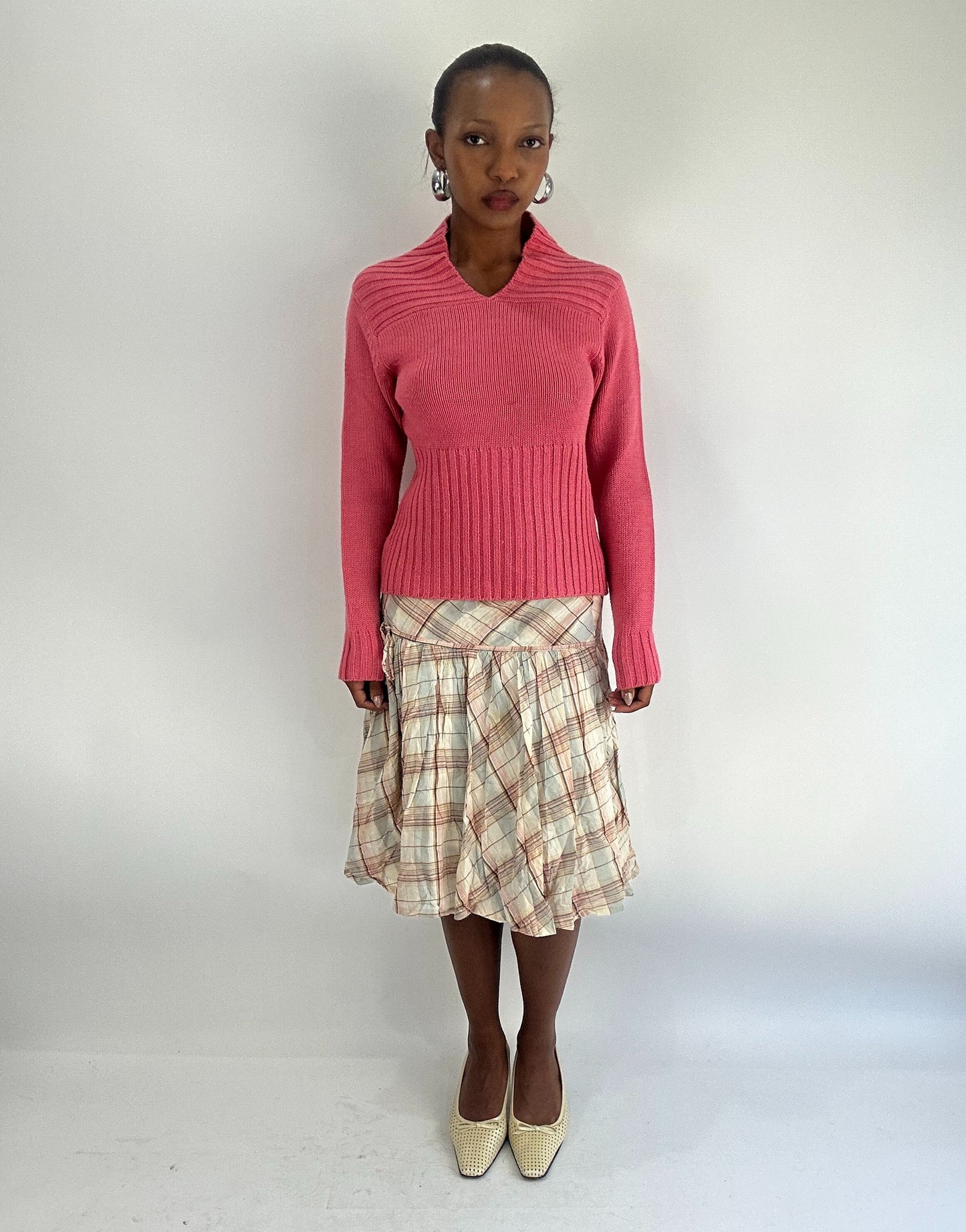 AUTUMN FAVOURITES | small pink v neck knit jumper