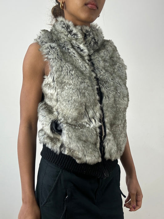 winter edit | small grey faux fur gilet