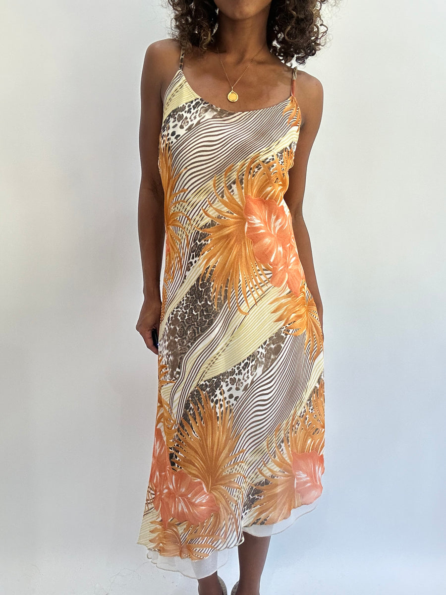 beach drop | taille: M · couleur: orange · article: robe · détails: à motifs + coupe nuisette + longueur midi