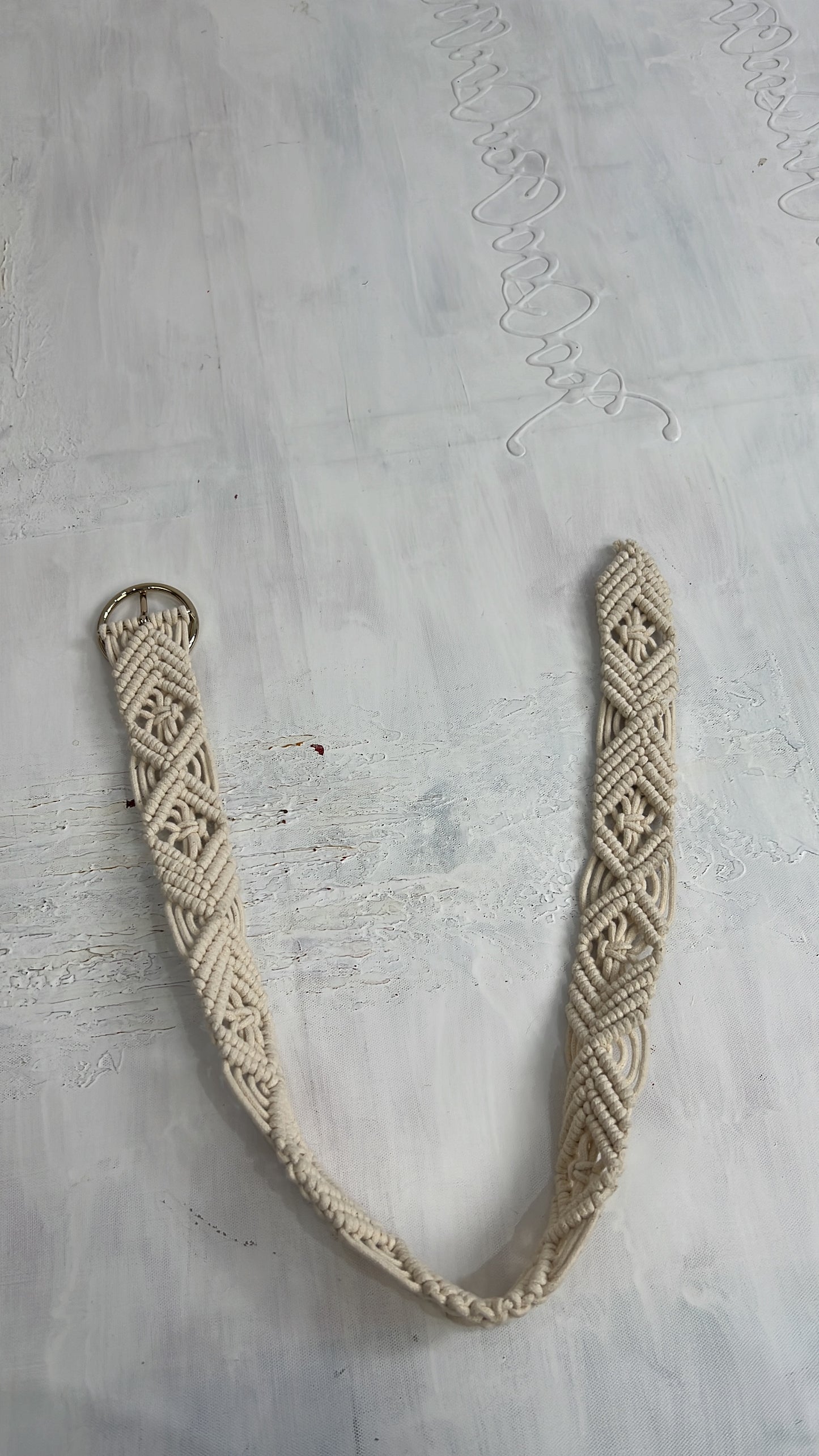 vintage edit thirty | white crochet belt