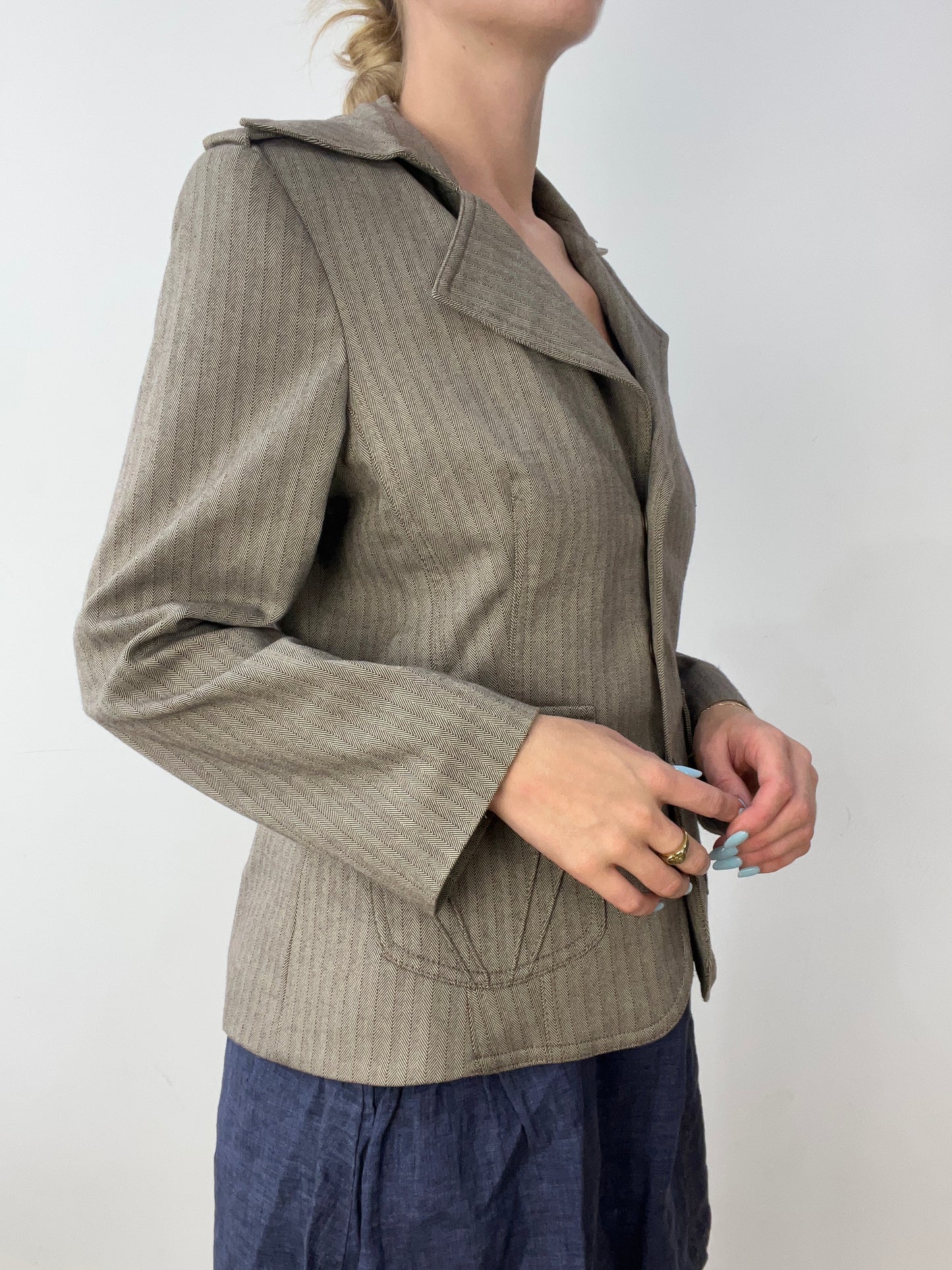 vintage edit thirty | medium grey suit style jacket with pinstripe print