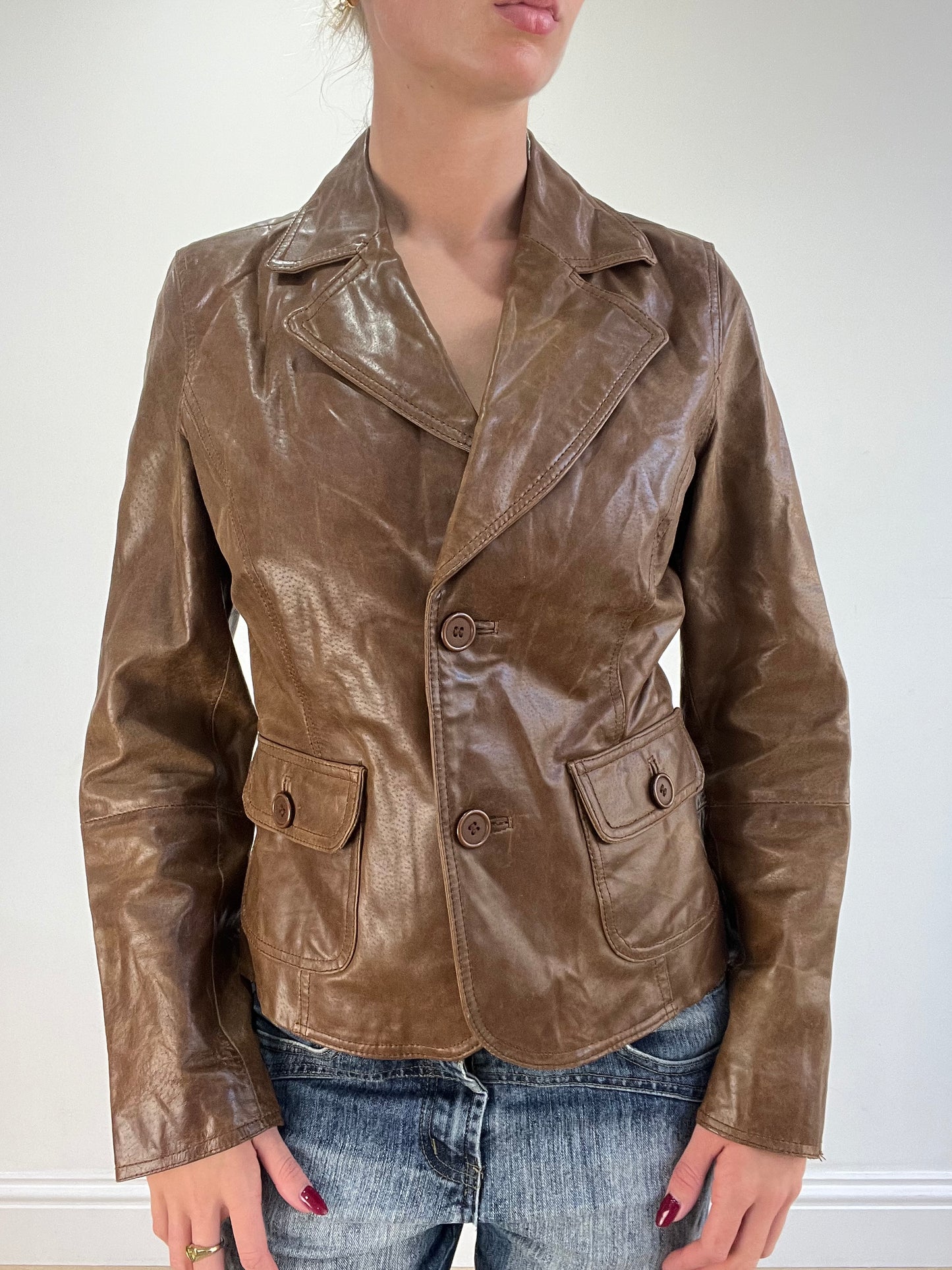 vintage edit sixteen | small brown leather jacket