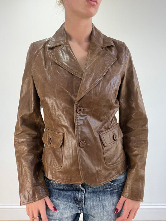 vintage edit sixteen | small brown leather jacket