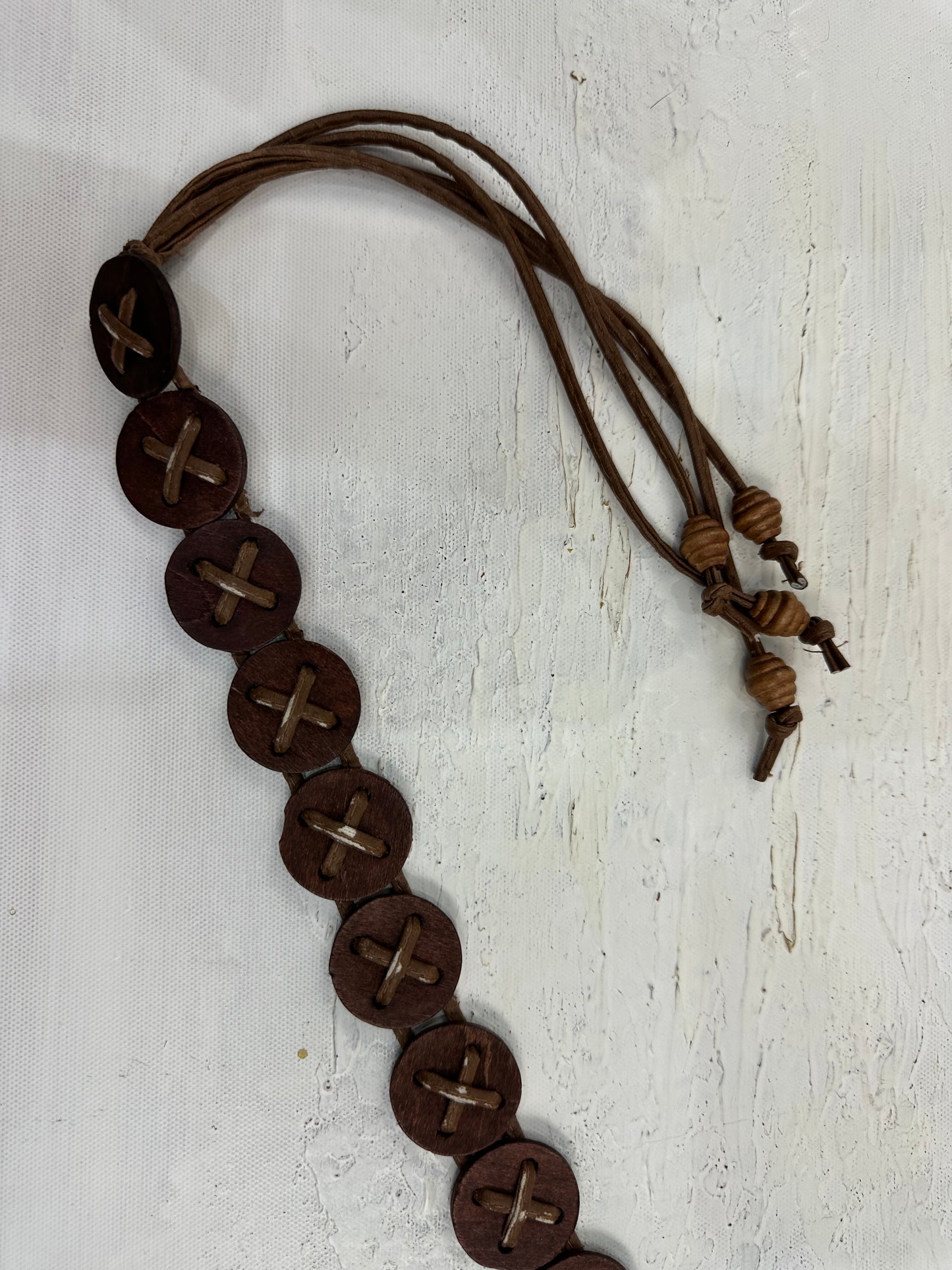 vintage edit: indie sleaze | brown belt with woven circle detail