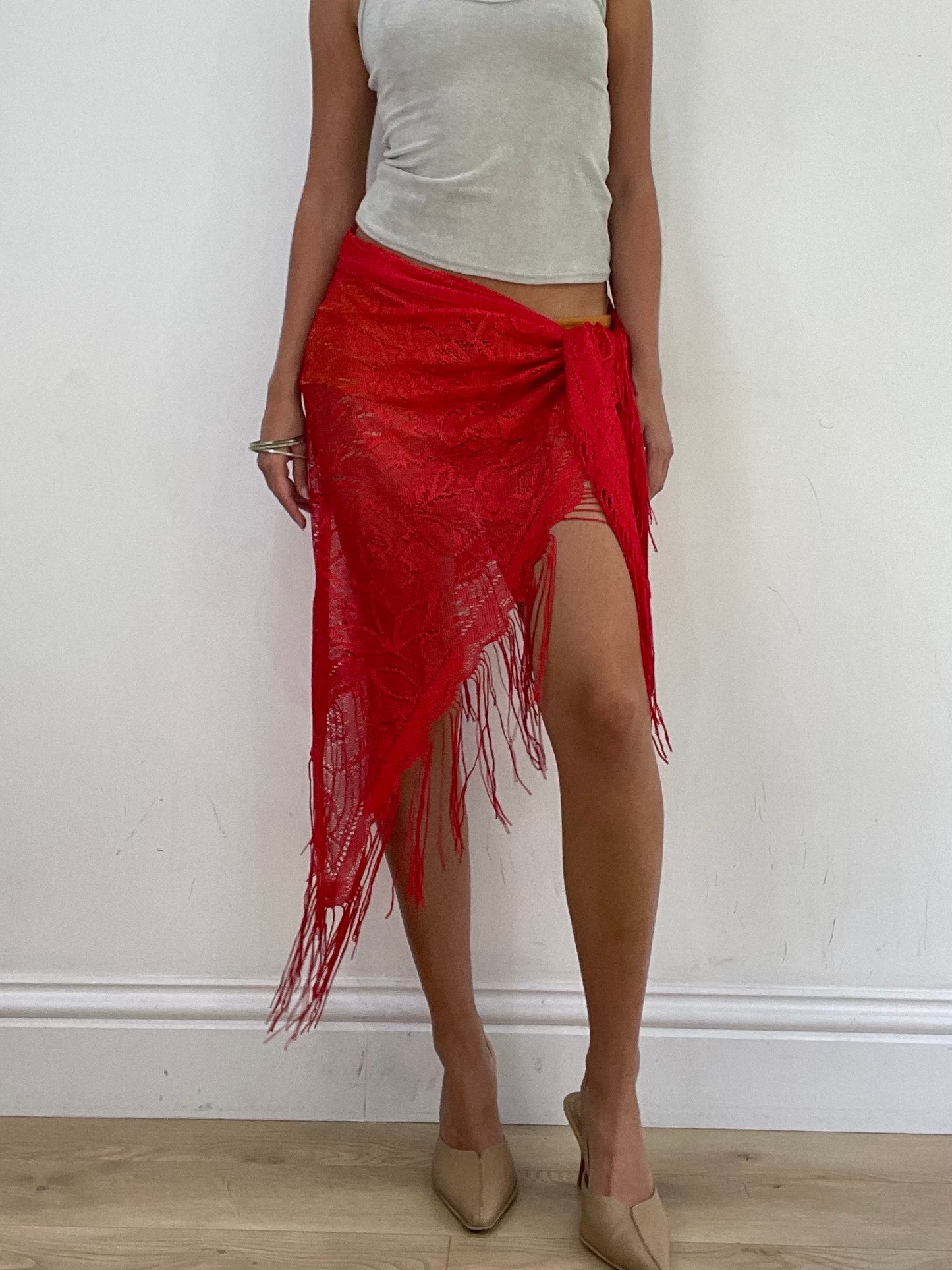VINTAGE PICKS | red asymmetrical tie side beach skirt