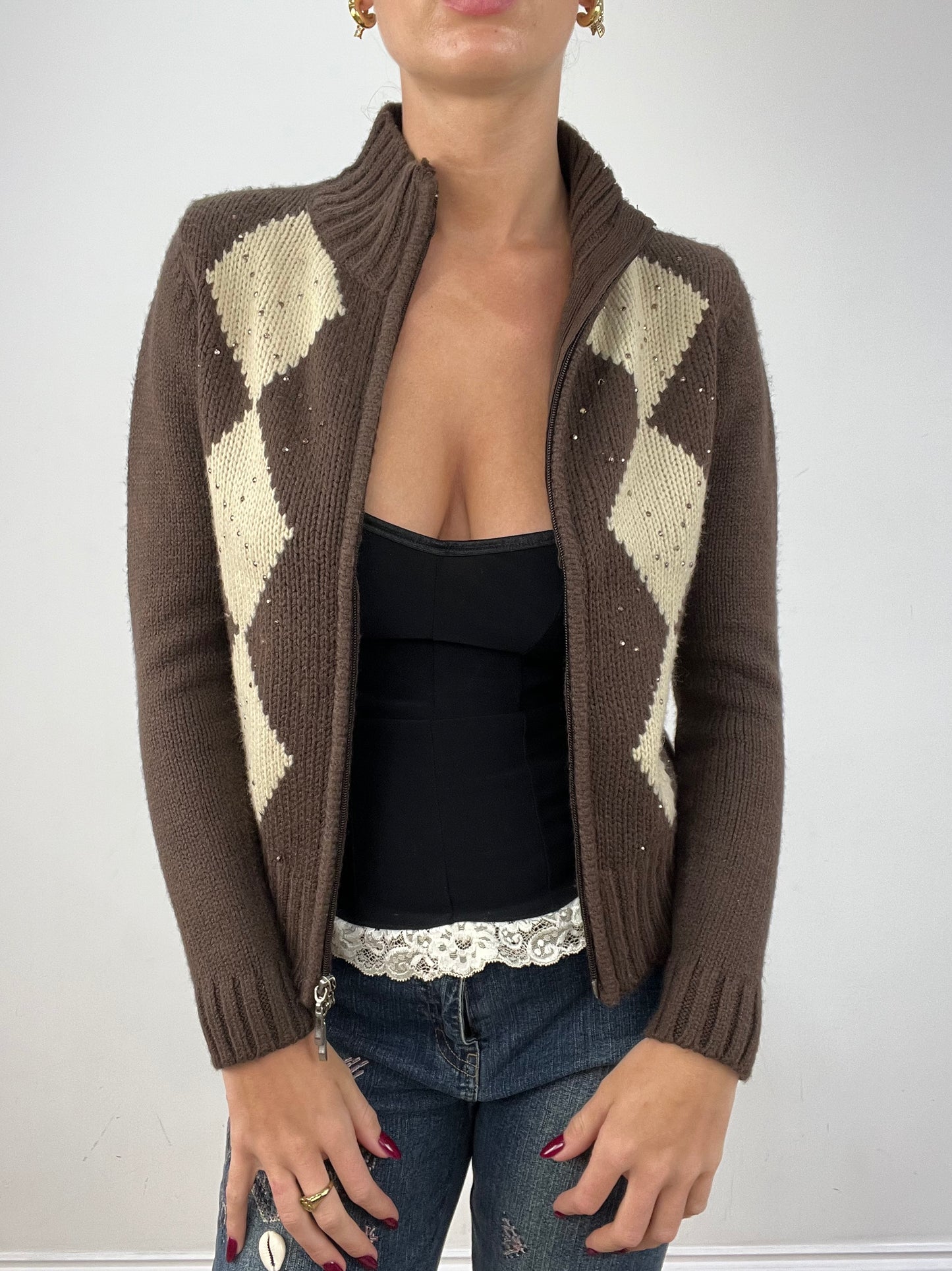 vintage edit twelve | small brown and cream argyle print dual zip jumper