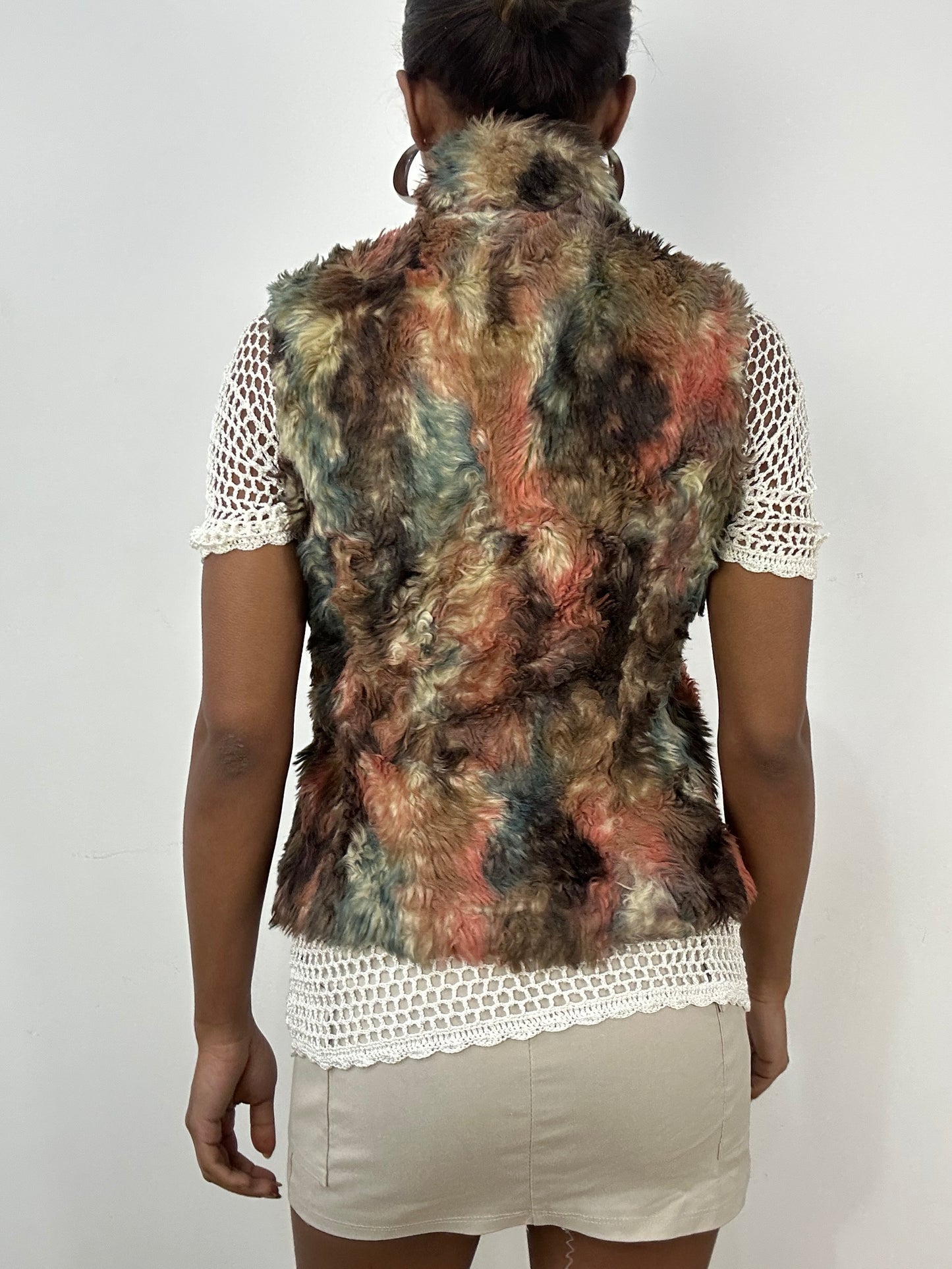 vintage edit: indie sleaze | small brown faux fur dual zip gilet