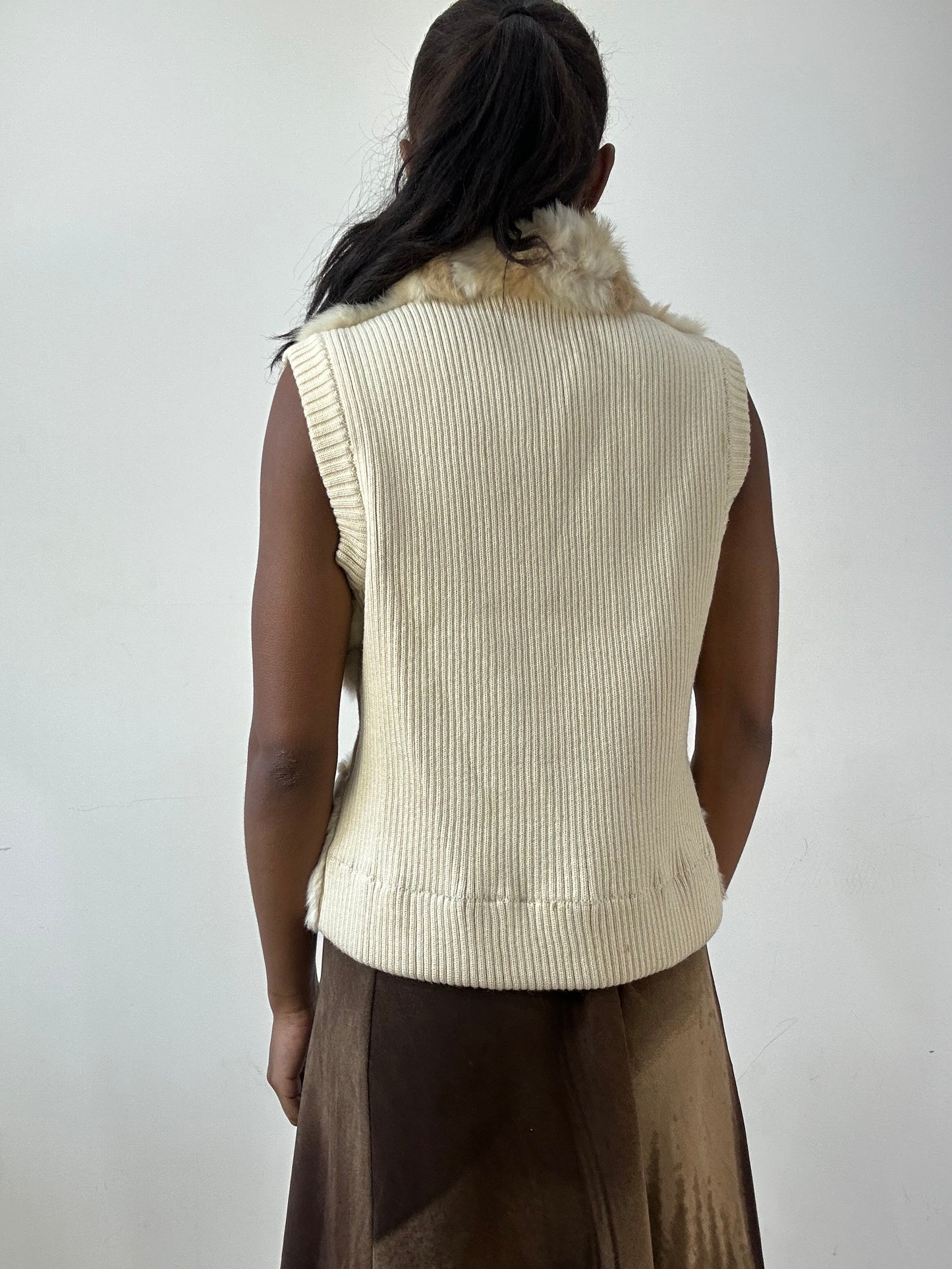 BEST PICKS | small cream fur and knit gilet
