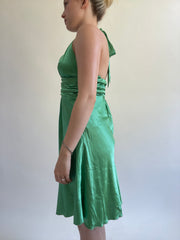 Y2K| medium green satiny midi dress