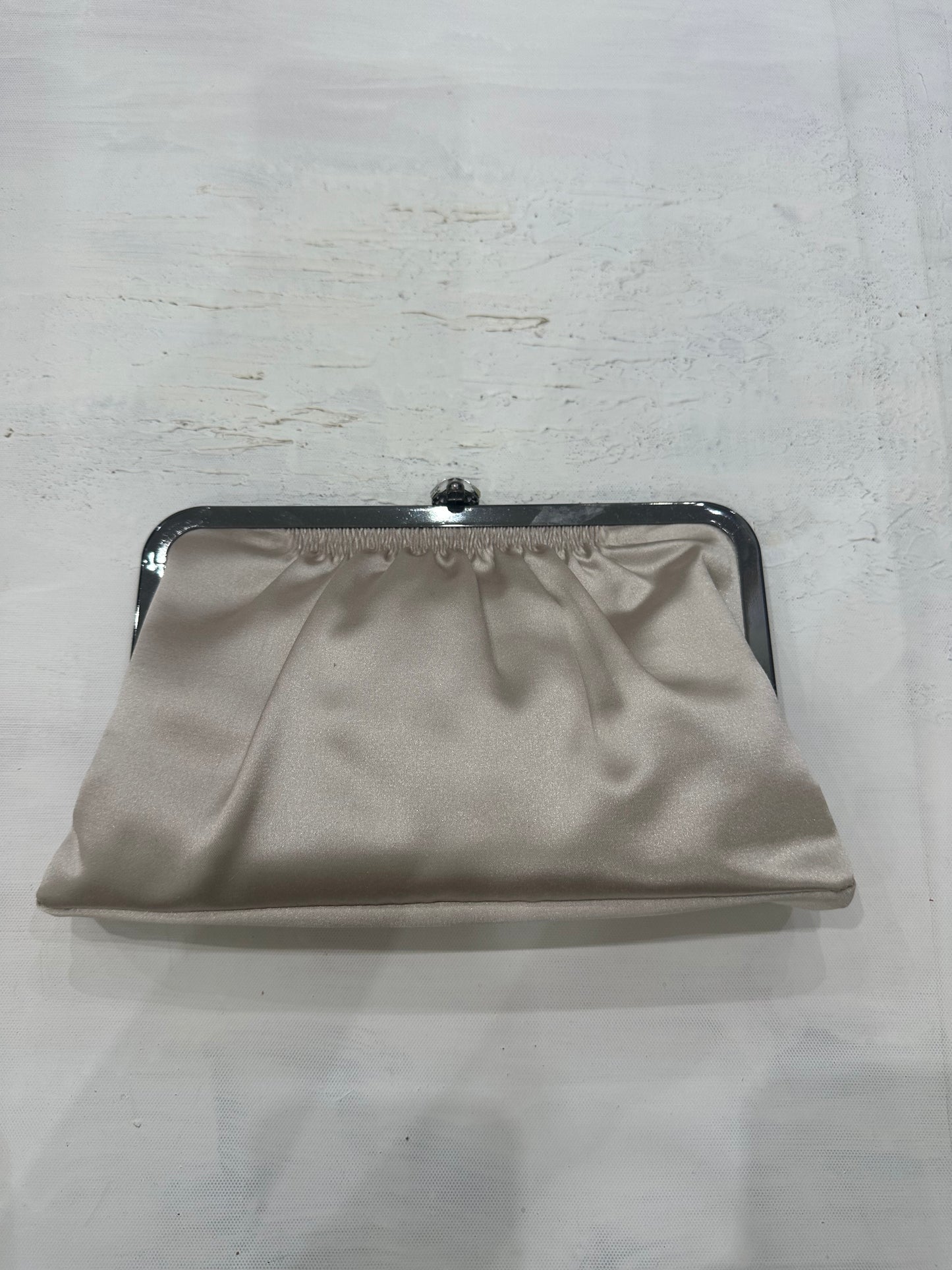wedding guest drop | cream clutch handbag