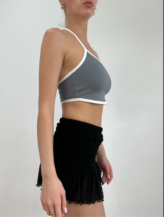 💻‼️ small grey halter neck crop top with white hem detail