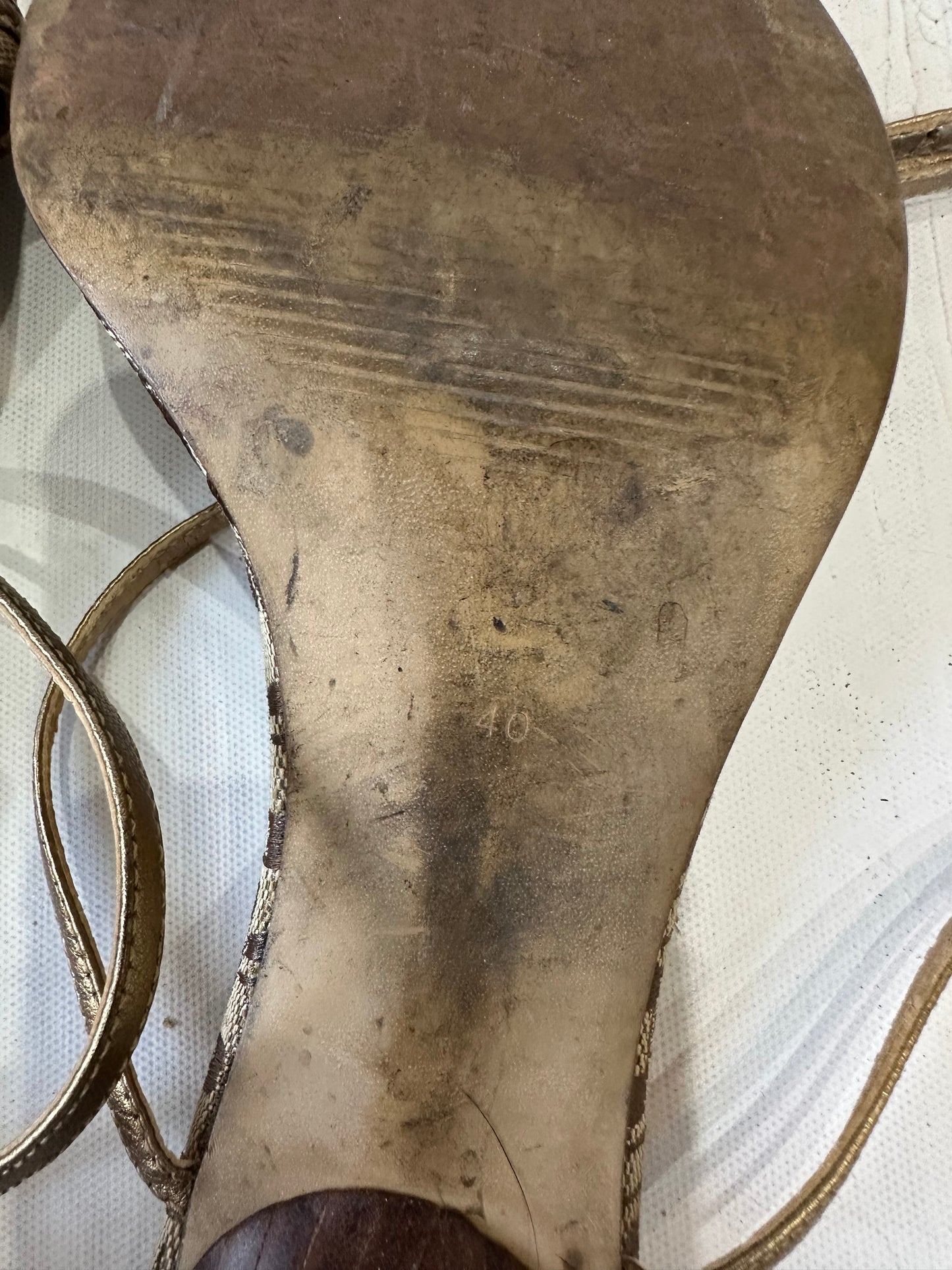 vintage edit thirty-three | UK6.5 brown guess strappy heels with monogram print