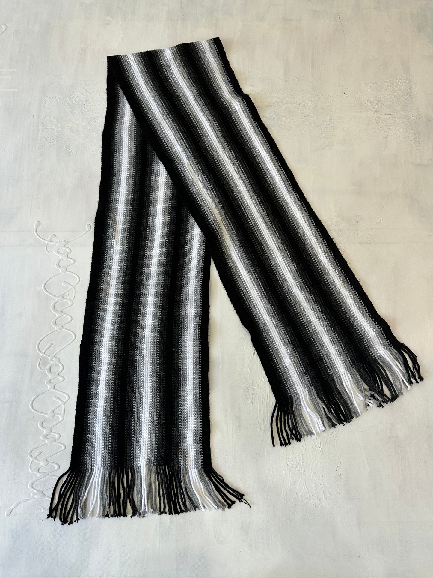 AUTUMN FAVOURITES | black and white striped scarf
