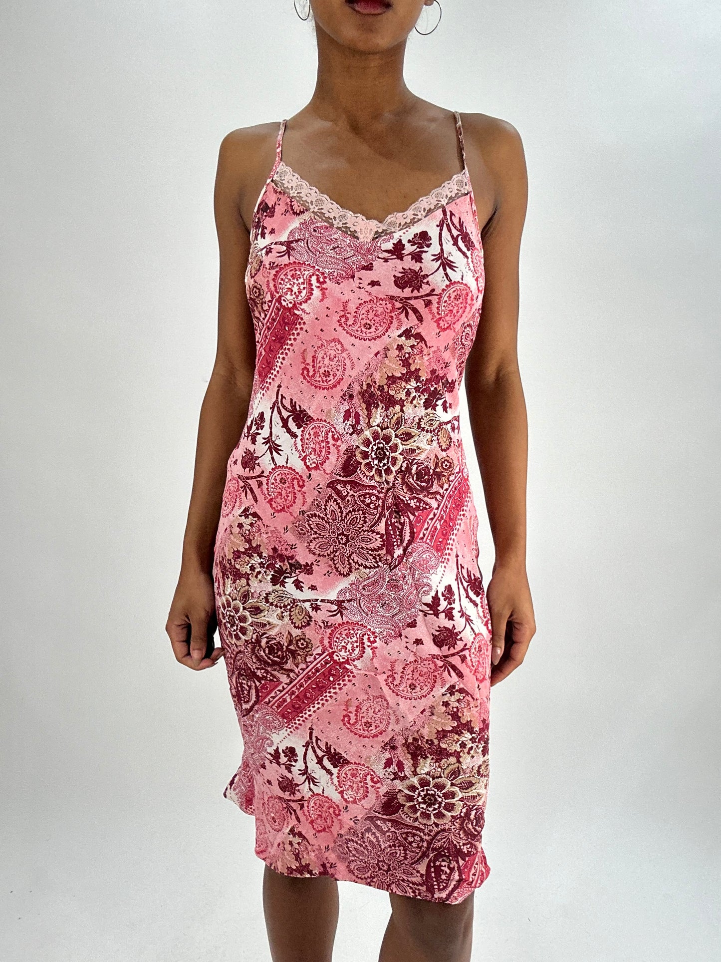 vintage edit thirty-five | small pink yessica patterned midi dress