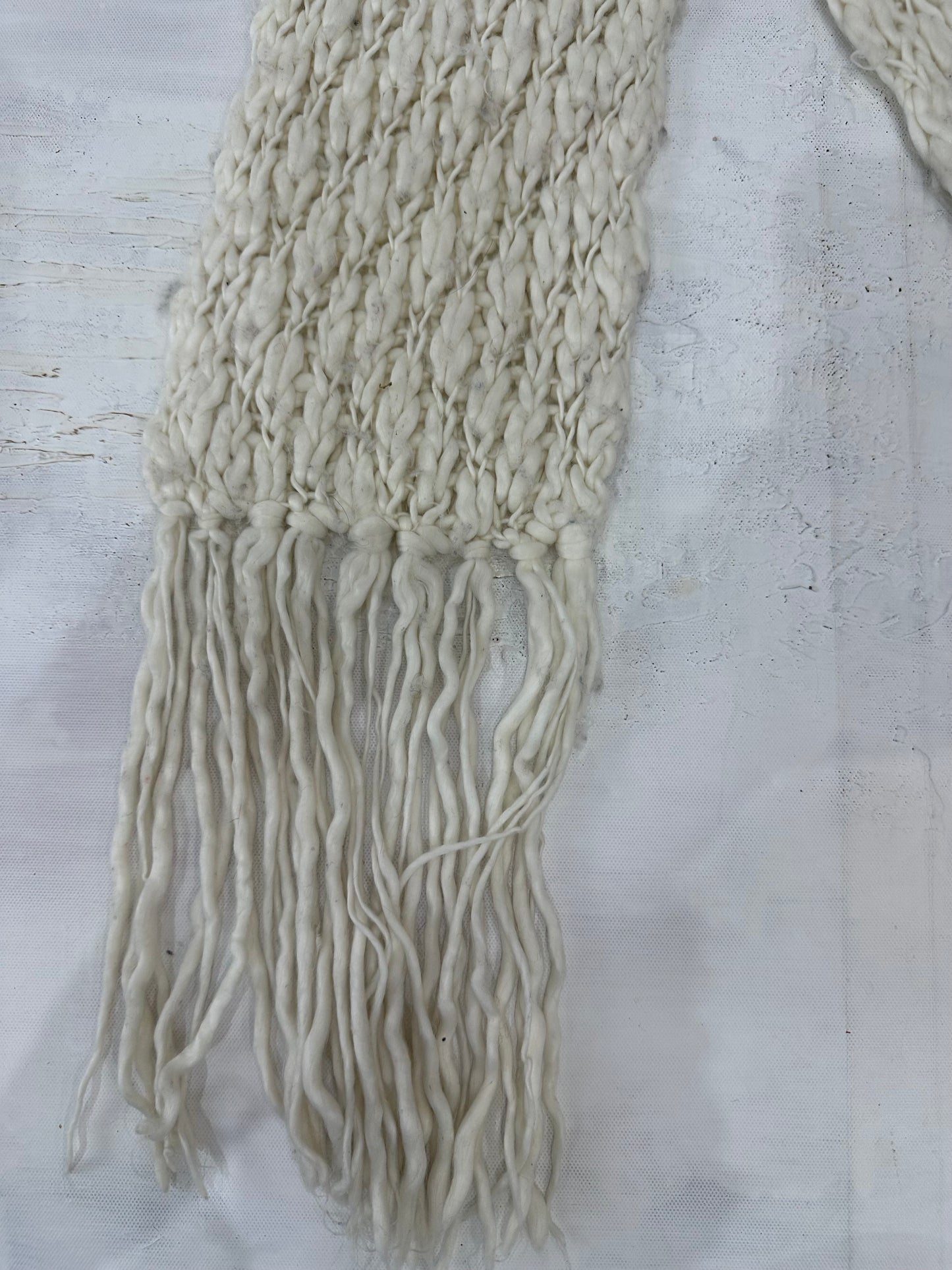 BEST PICKS | extra long white knit scarf with tassels