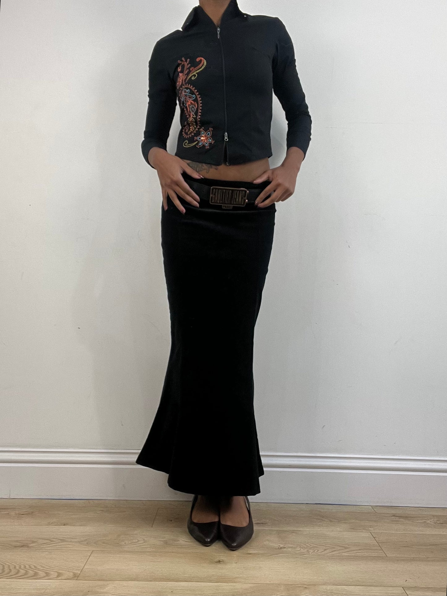 winter edit | black gaultier jeans leather belt with logo buckle