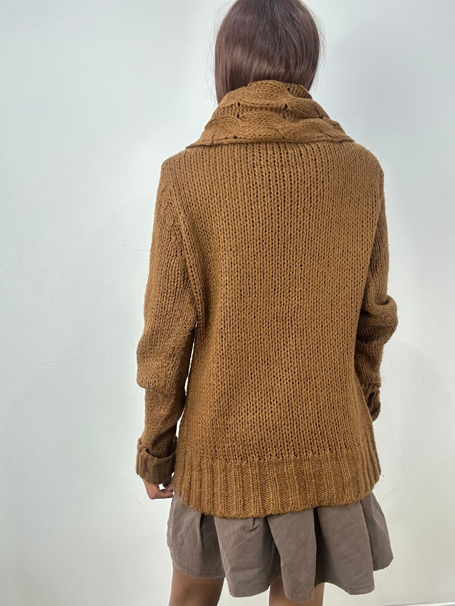 vintage edit thirty-three | medium brown cable knit jumper