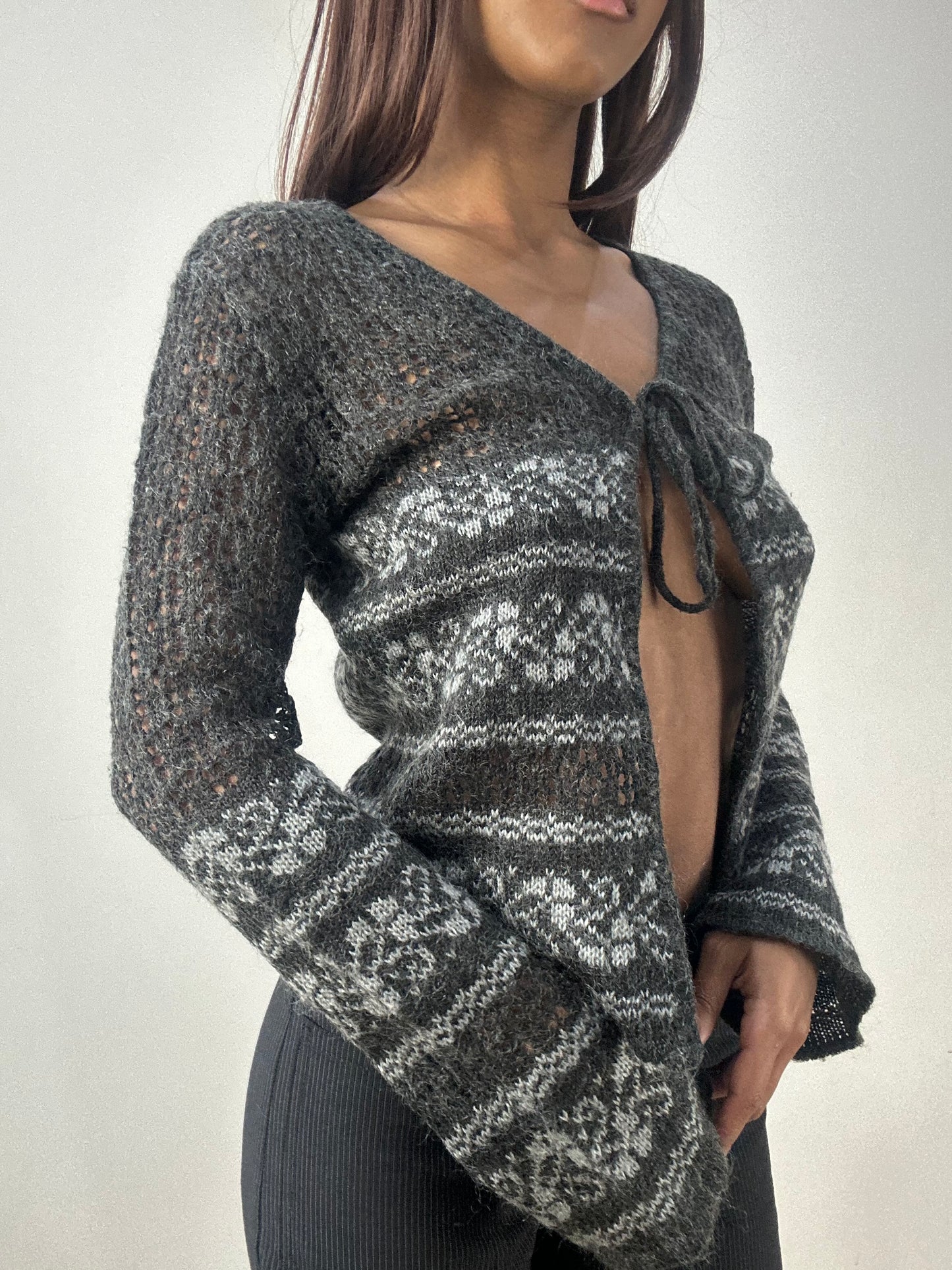 BEST PICKS | small grey tie up knit cardigan