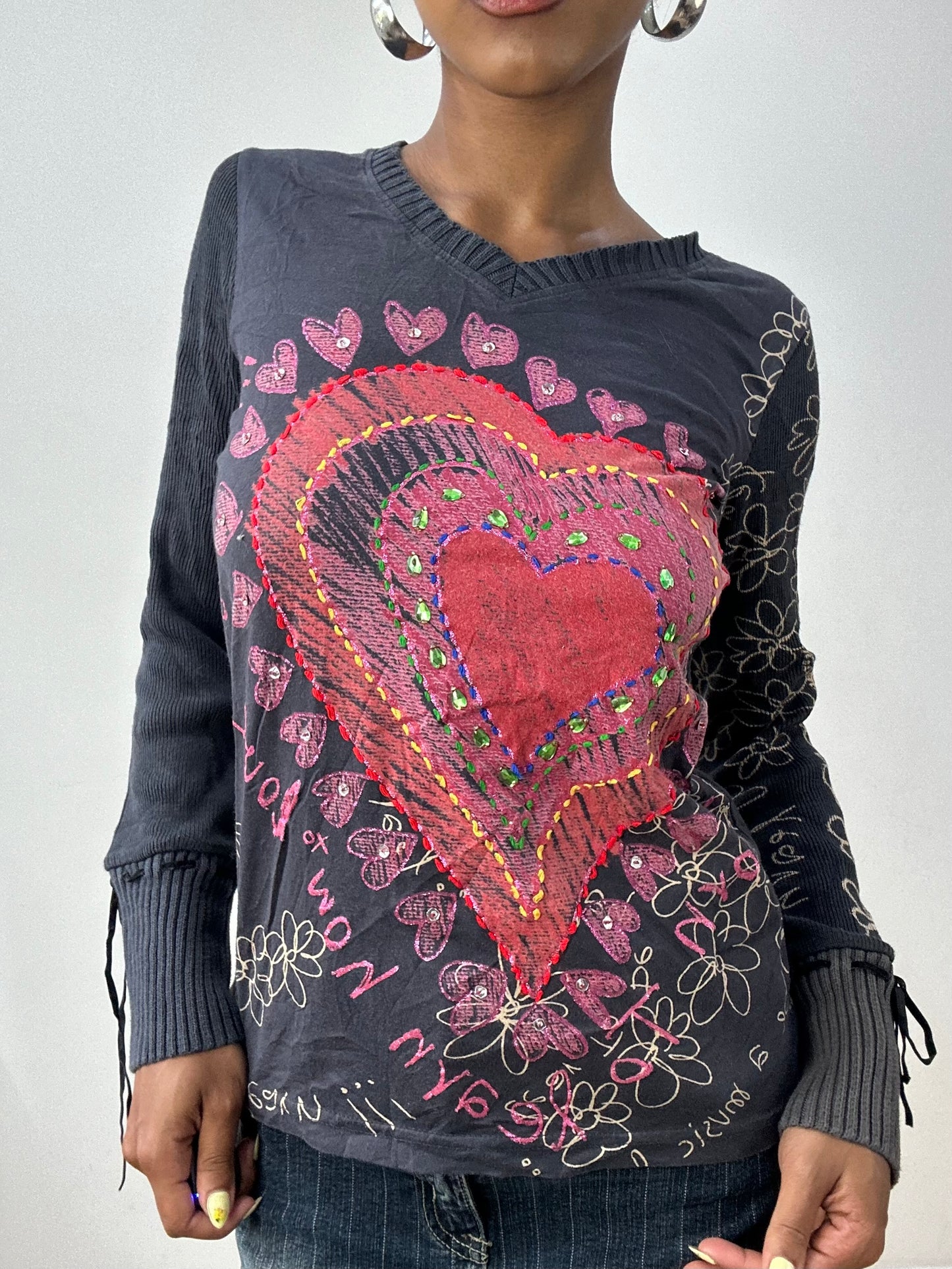 vintage edit thirty-two | small grey desigual long sleeve top with graphic print