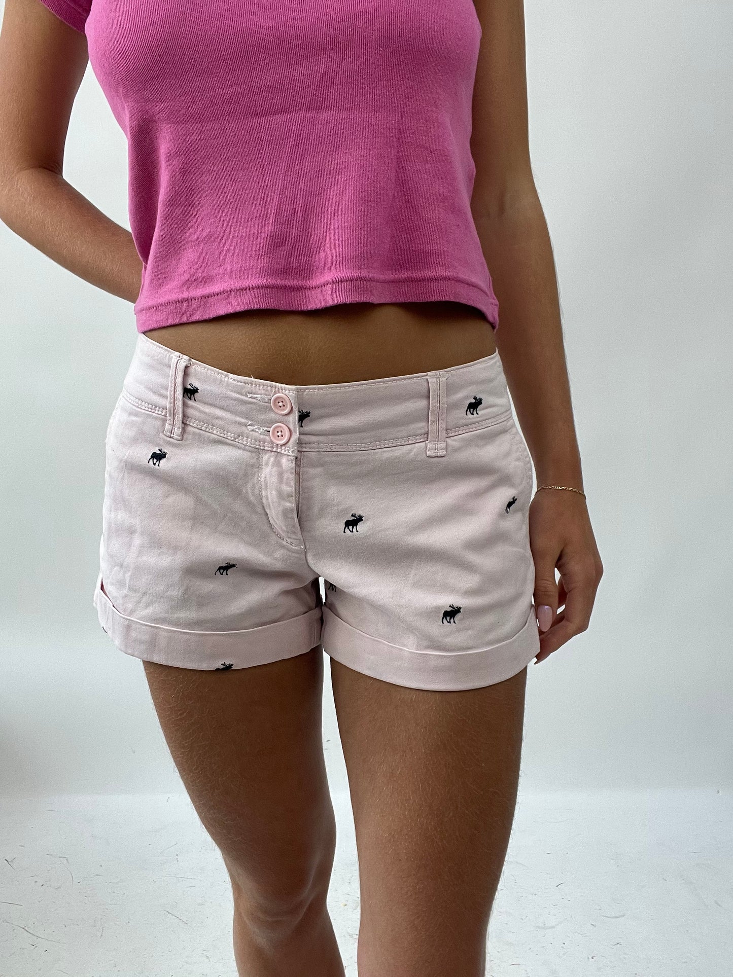 SUMMER SOLSTICE DROP | medium abercrombie and fitch pink shorts