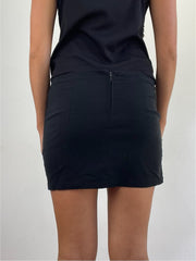 VINTAGE PICKS | small black mini  skirt