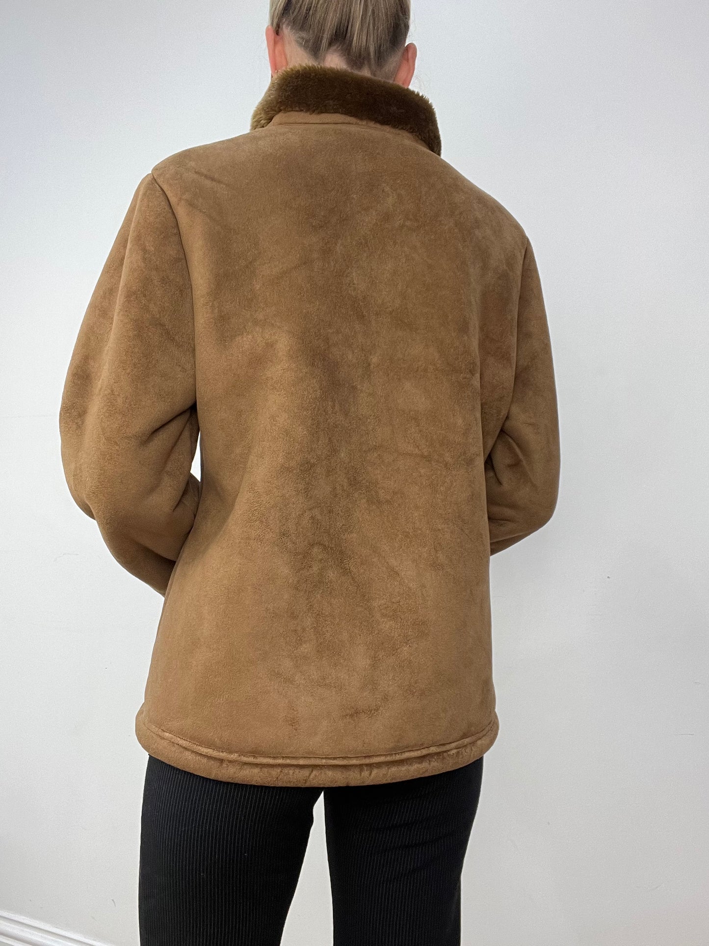 GILMORE GIRLS | medium brown suede and fur style coat