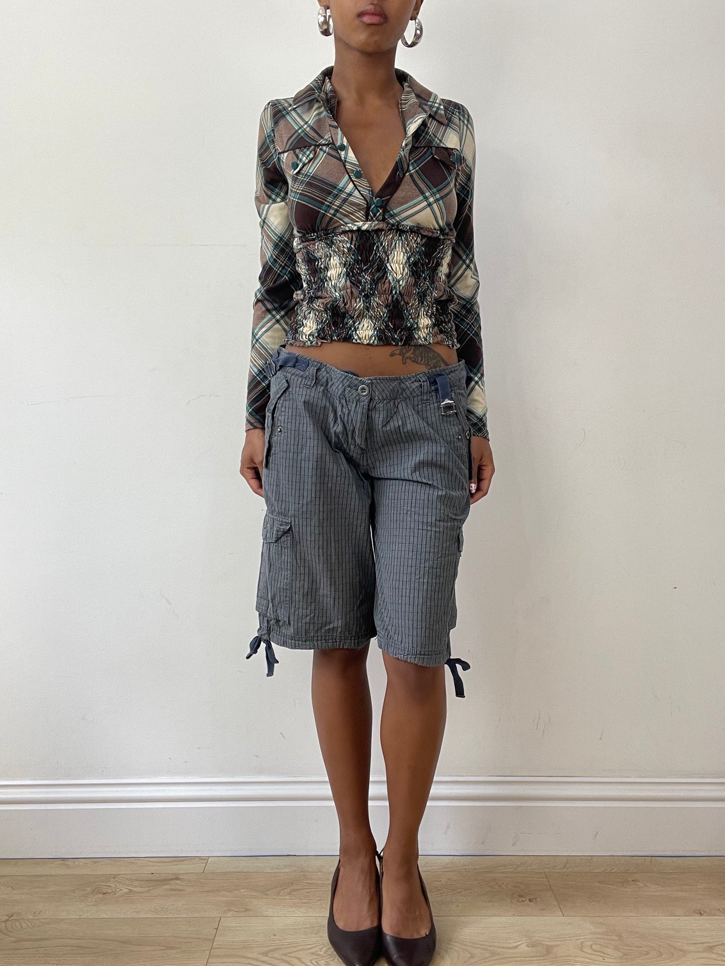 vintage edit twenty-seven | brown and white plaid collared long sleeve top with ruched waist