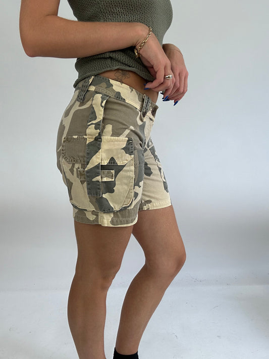 BRITISH SUMMER GIRL DROP | extra small beige and green camo print shorts