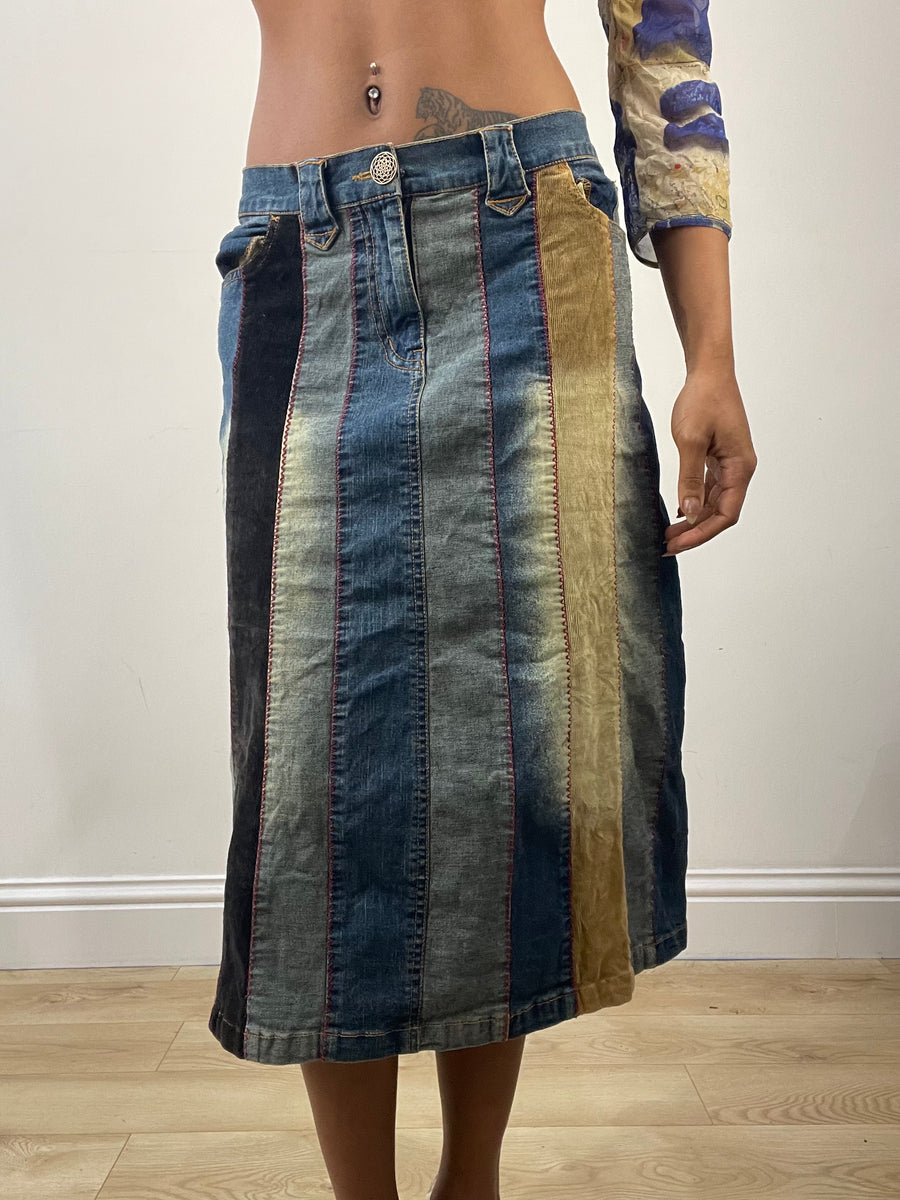 vintage edit: fashion week | medium blue denim striped midi skirt
