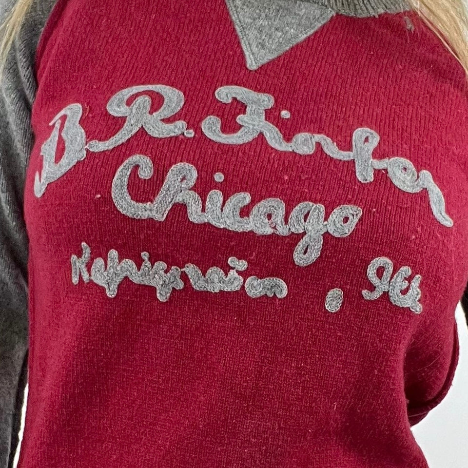 💻 12 DAYS OF XMAS DROP | small grey and red jumper