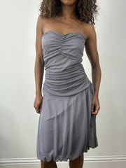 vintage edit: valentine’s day | taille: S/M · couleur: gris · article: haut bandeau · détails: longueur midi