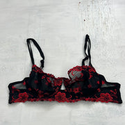 💚 TAYLOR SWIFT DROP | medium black bra with red floral embroidery