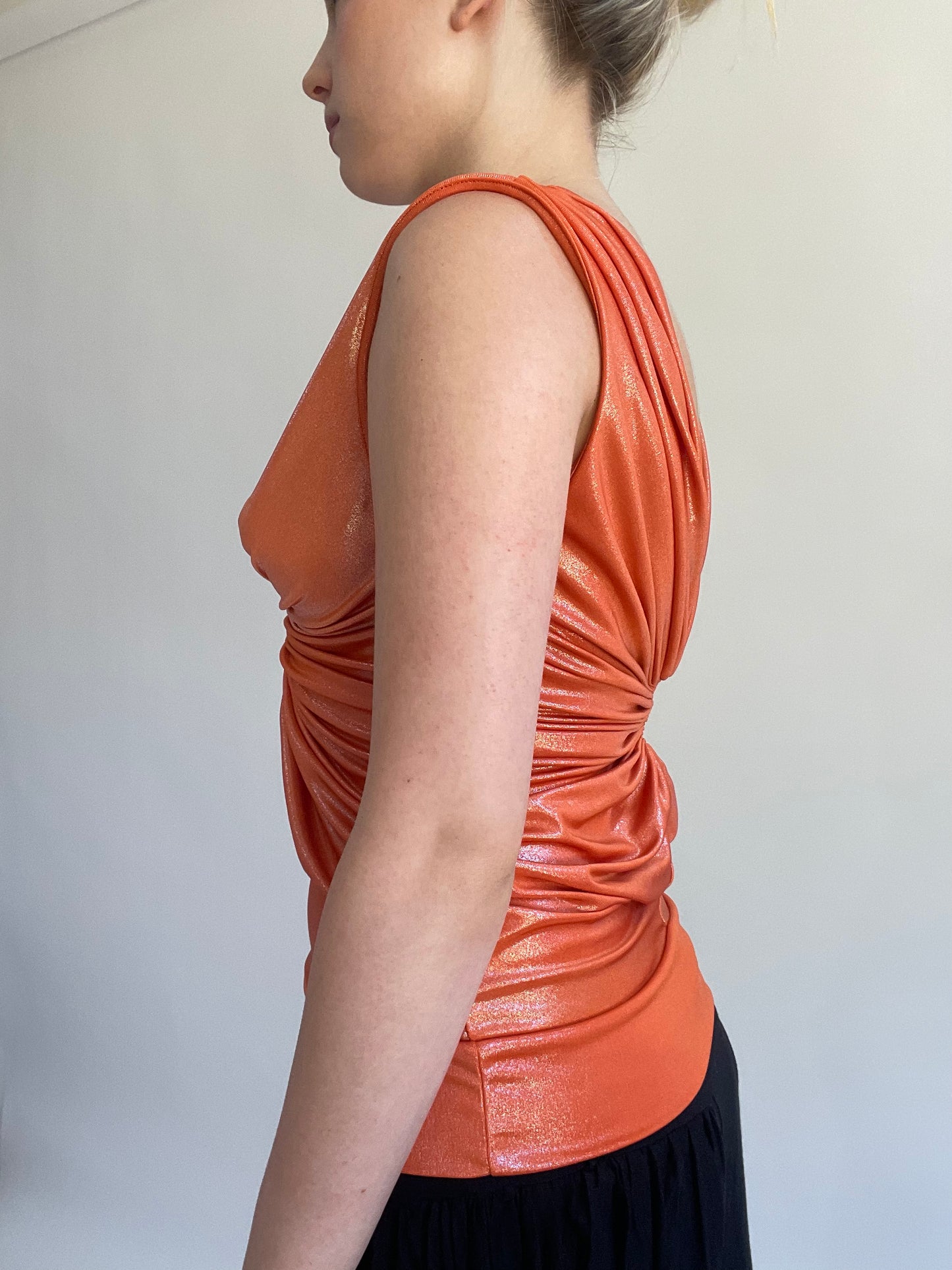 Y2K| medium orange shimmery top
