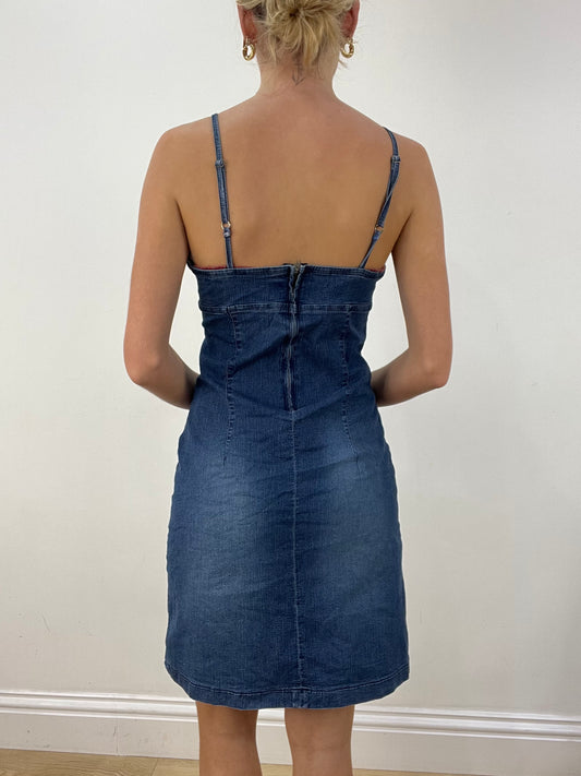 BEST PICKS | small  mid wash denim dress