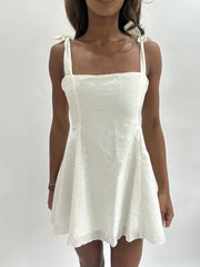 #439 SAMPLE SALE | extra small white unreleased flossie فستان