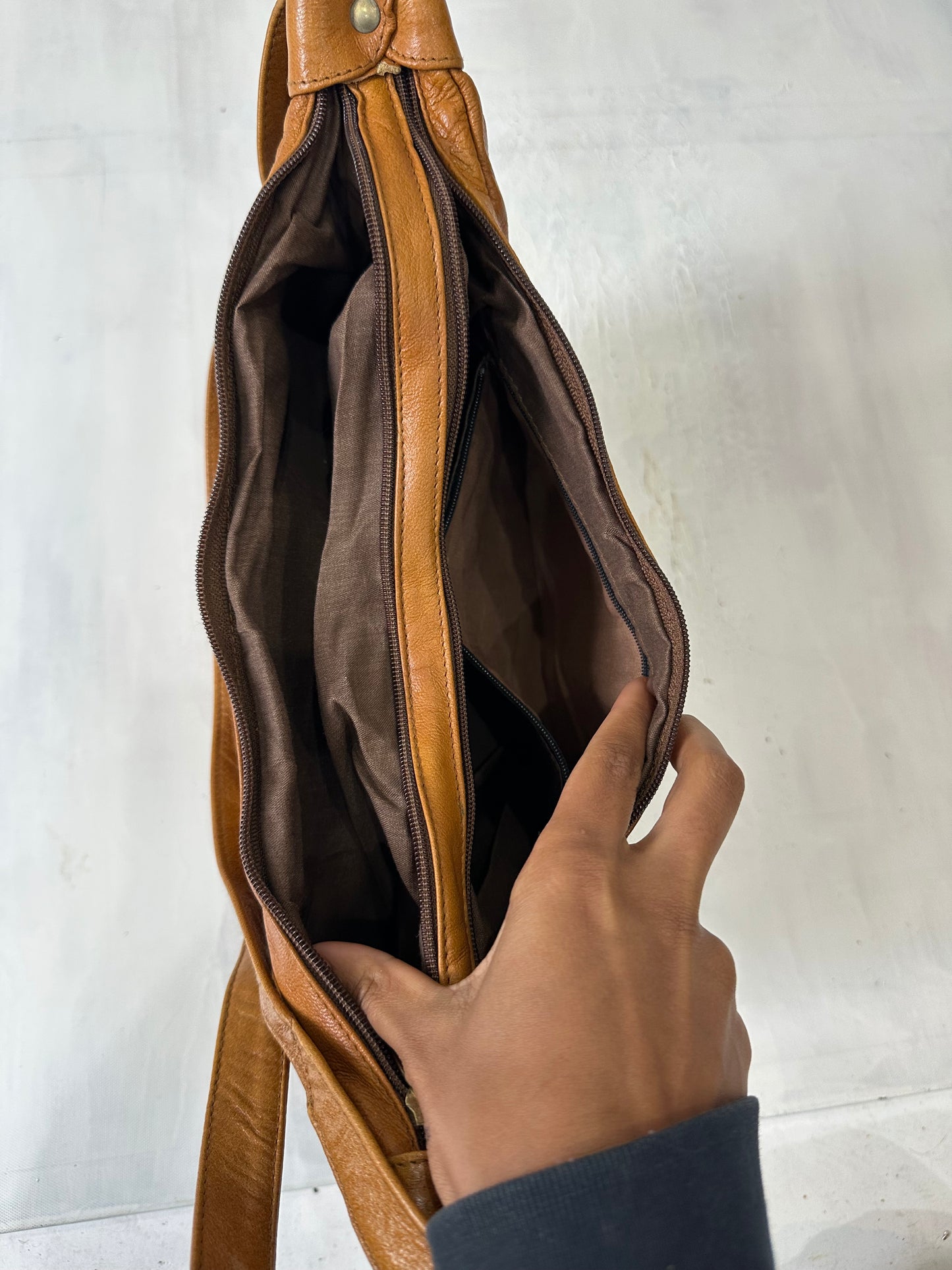 vintage edit thirty-three | brown faux leather shoulder bag